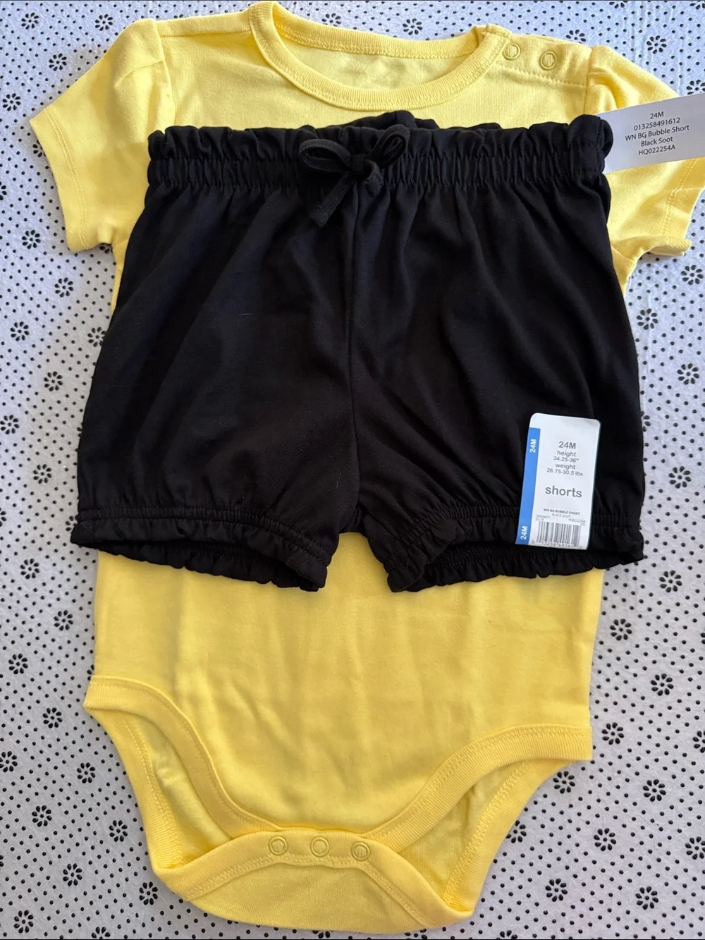 🛍NWT 🛍 CUTE LITTLE BABIES OUTFIT SIZE 24 MONTHS 🛍